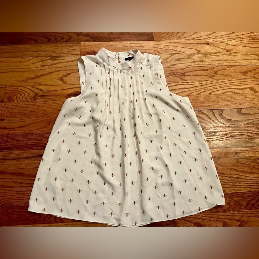 Ann Taylor Sleeveless Blouse - Bee Print - XS